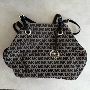 Michael Kors Logo Bag